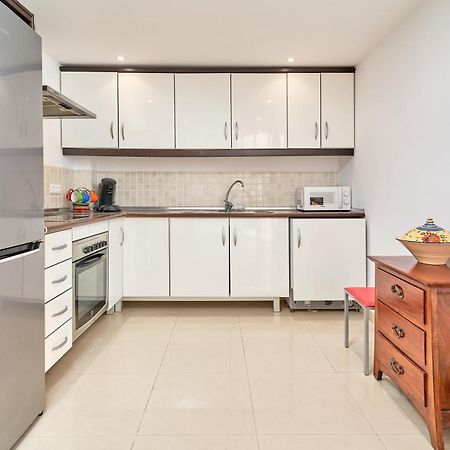 1 Bed Apartment With Sea View Нерха Экстерьер фото