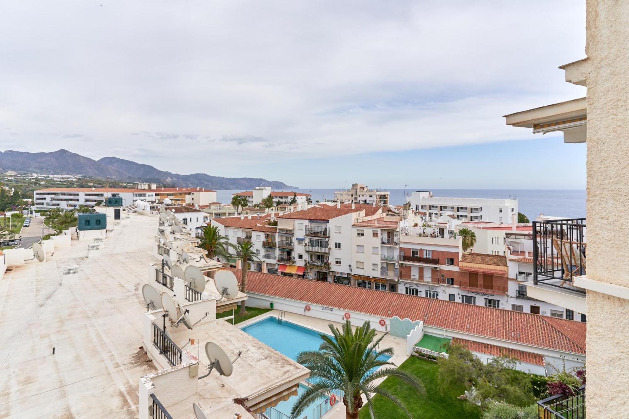 1 Bed Apartment With Sea View Нерха Экстерьер фото